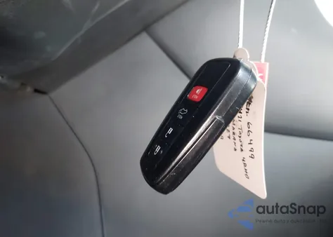 2021 Toyota Rav4 Hybrid Limited from USA, damaged, VIN 4T3D6RFV8MU024927